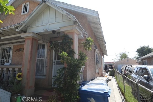 344 84 Pl, Los Angeles CA  90003-3106 exterior