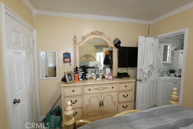 344 84 Pl, Los Angeles CA  90003-3106 exterior