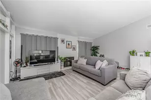 26212 Rainbow Glen Dr, Newhall, CA 91321 - Photo 13