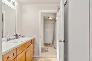 11524 Paramount Rd, Phelan, CA 92371 - Photo 23