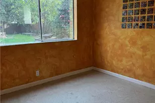 13918 Valerio St, Van Nuys, CA 91405 - Photo 9