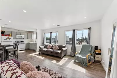 9320 Long Beach Boulevard, South Gate, CA 90280 - Photo 7