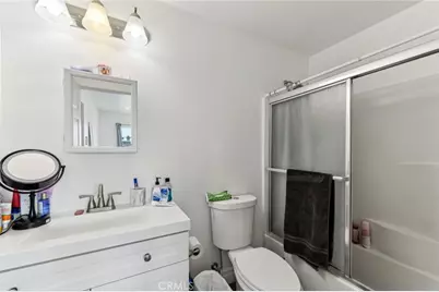 9320 Long Beach Boulevard, South Gate, CA 90280 - Photo 17