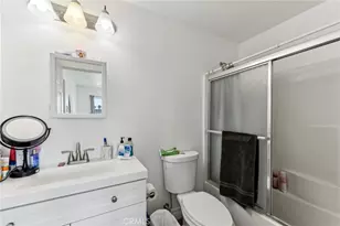 9320 Long Beach Blvd, South Gate, CA 90280 - Photo 17