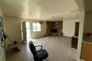 16962 Huff Rd, Lucerne Valley, CA 92356 - Photo 9