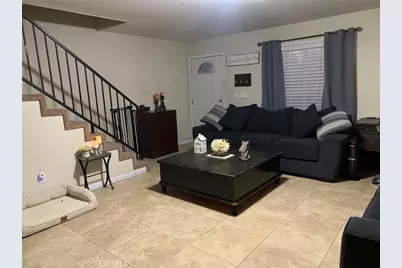 10316 S San Pedro Street, Los Angeles, CA 90003 - Photo 5