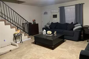 10316 S San Pedro St, Los Angeles, CA 90003 - Photo 5