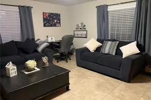 10316 S San Pedro St, Los Angeles, CA 90003 - Photo 3