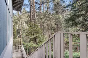 561 Dover Ct, Lake Arrowhead, CA 92352 - Photo 35