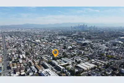 1217 W 39th Street, Los Angeles, CA 90037 - Photo 15