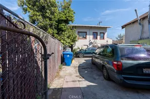 1217 W 39th St, Los Angeles, CA 90037 - Photo 5