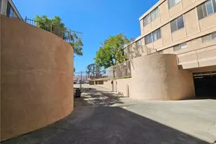 6979 Palm Ct, Riverside, CA 92506 - Photo 29