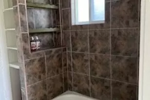 586 W 1st St, San Pedro, CA 90731 - Photo 13