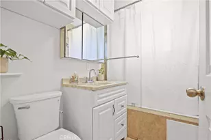 3668 W 109th St, Inglewood, CA 90303 - Photo 23