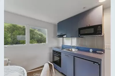 2501 Barrymore Drive, Malibu, CA 90265 - Photo 47