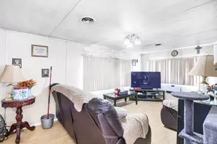 21922 Ottawa, Apple Valley, CA 92308 - Photo 7