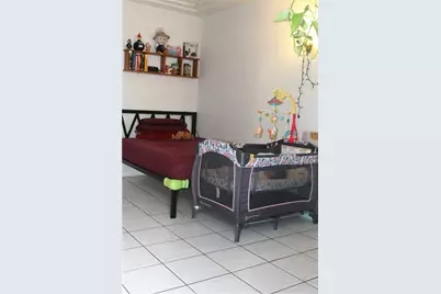 531 S Hillview Avenue, Los Angeles, CA 90022 - Photo 5