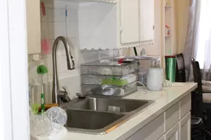 531 S Hillview Ave, Los Angeles, CA 90022 - Photo 35