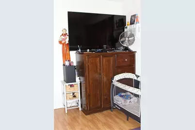 531 S Hillview Avenue, Los Angeles, CA 90022 - Photo 9