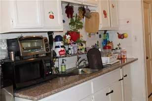 531 S Hillview Ave, Los Angeles, CA 90022 - Photo 13