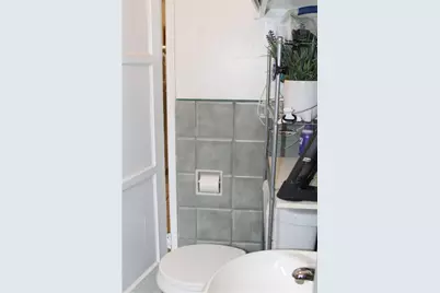 531 S Hillview Avenue, Los Angeles, CA 90022 - Photo 11