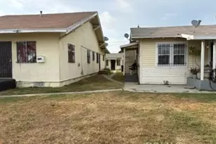 1413 E 77th St, Los Angeles, CA 90001 - Photo 3