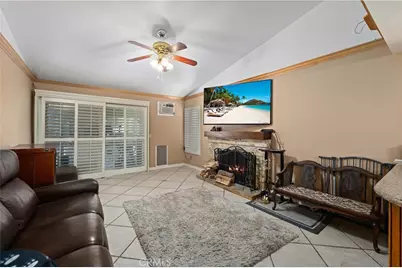 5647 Redwood Ave, Palmdale, CA 93551 - Photo 11