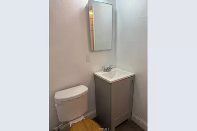 710 N Chester Avenue, Bakersfield, CA 93308 - Photo 13