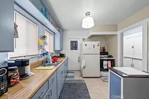 1236 W Martin Luther King Jr, Los Angeles, CA 90037 - Photo 41