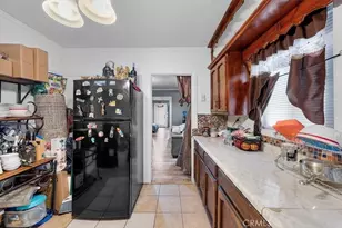 1236 W Martin Luther King Jr, Los Angeles, CA 90037 - Photo 25