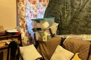 1418 W 70th St, Los Angeles, CA 90047 - Photo 3