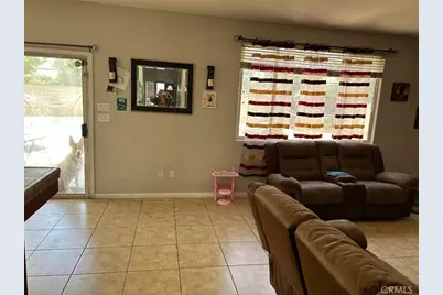 5825 Sky Lakes Avenue, Bakersfield, CA 93313 - Photo 7