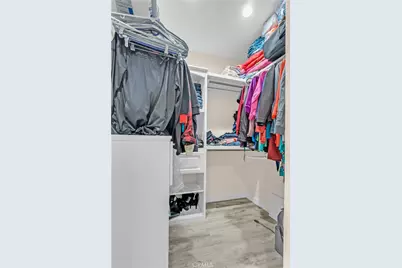 7745 Radford Ave, Los Angeles, CA 91605 - Photo 11