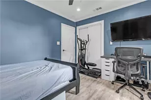 7745 Radford Ave, Los Angeles, CA 91605 - Photo 13