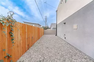 232 E Gage Ave, Los Angeles, CA 90003 - Photo 75