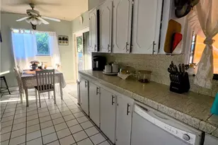 9778 Sharon Ave, Riverside, CA 92503 - Photo 11