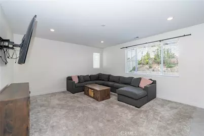 554 Cumberland Road, Rialto, CA 92377 - Photo 17