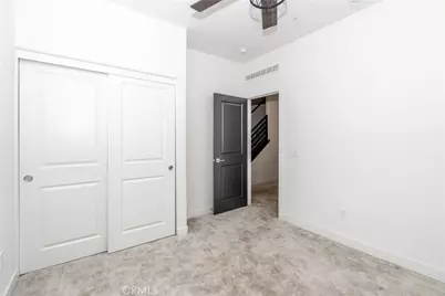 554 Cumberland Road, Rialto, CA 92377 - Photo 21