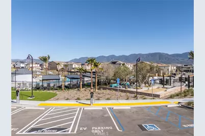 554 Cumberland Road, Rialto, CA 92377 - Photo 37