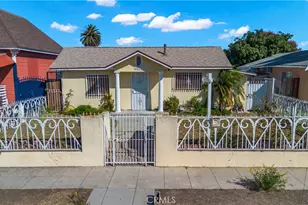 8810 Menlo Ave, Los Angeles, CA 90044 - Photo 1