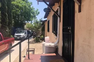 1350 E 43rd St, Los Angeles, CA 90011 - Photo 3