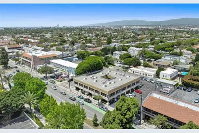 3205 Ocean Park Blvd, Santa Monica, CA 90405 - Photo 11