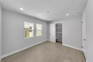 2049 W 71st St, Los Angeles, CA 90047 - Photo 15