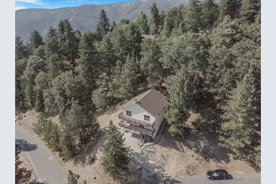 30134 Enchanted Way, Running Springs, CA 92382 - Photo 5