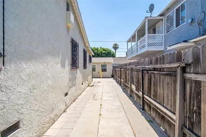 1142 E Century Boulevard, Los Angeles, CA 90002 - Photo 9