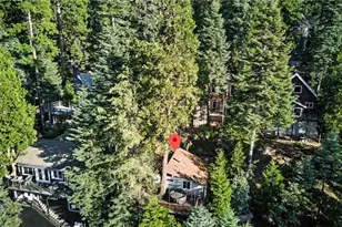 535 Sunderland Ct, Lake Arrowhead, CA 92352 - Photo 3