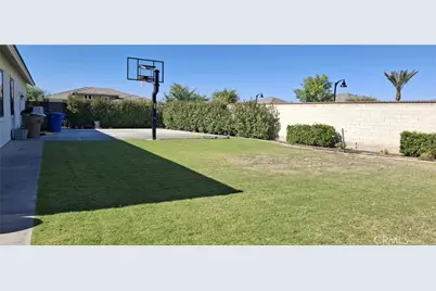 12322 Champlin Place, Bakersfield, CA 93311 - Photo 21