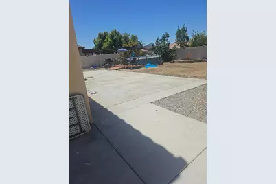 15974 Golden Meadow Lane, Victorville, CA 92394 - Photo 5
