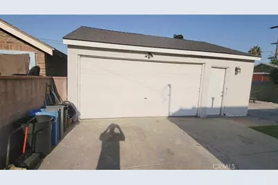 814 S Poinsettia Avenue, Compton, CA 90221 - Photo 11