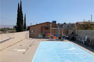 11598 Peach Ave, Hesperia, CA 92345 - Photo 15
